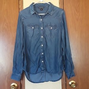 💖NEW LISTING💖 Victoria's Secret button down